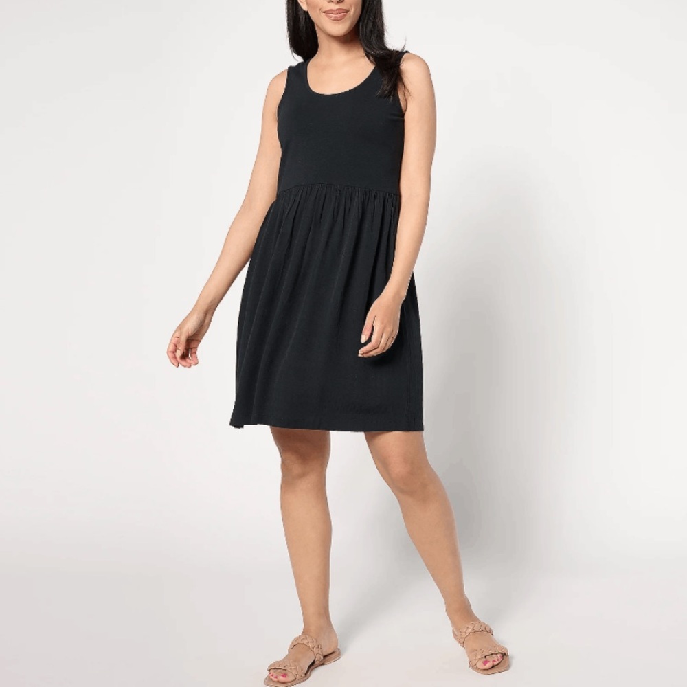 Muk Luks Women's Black Sleeveless Mini Dress
